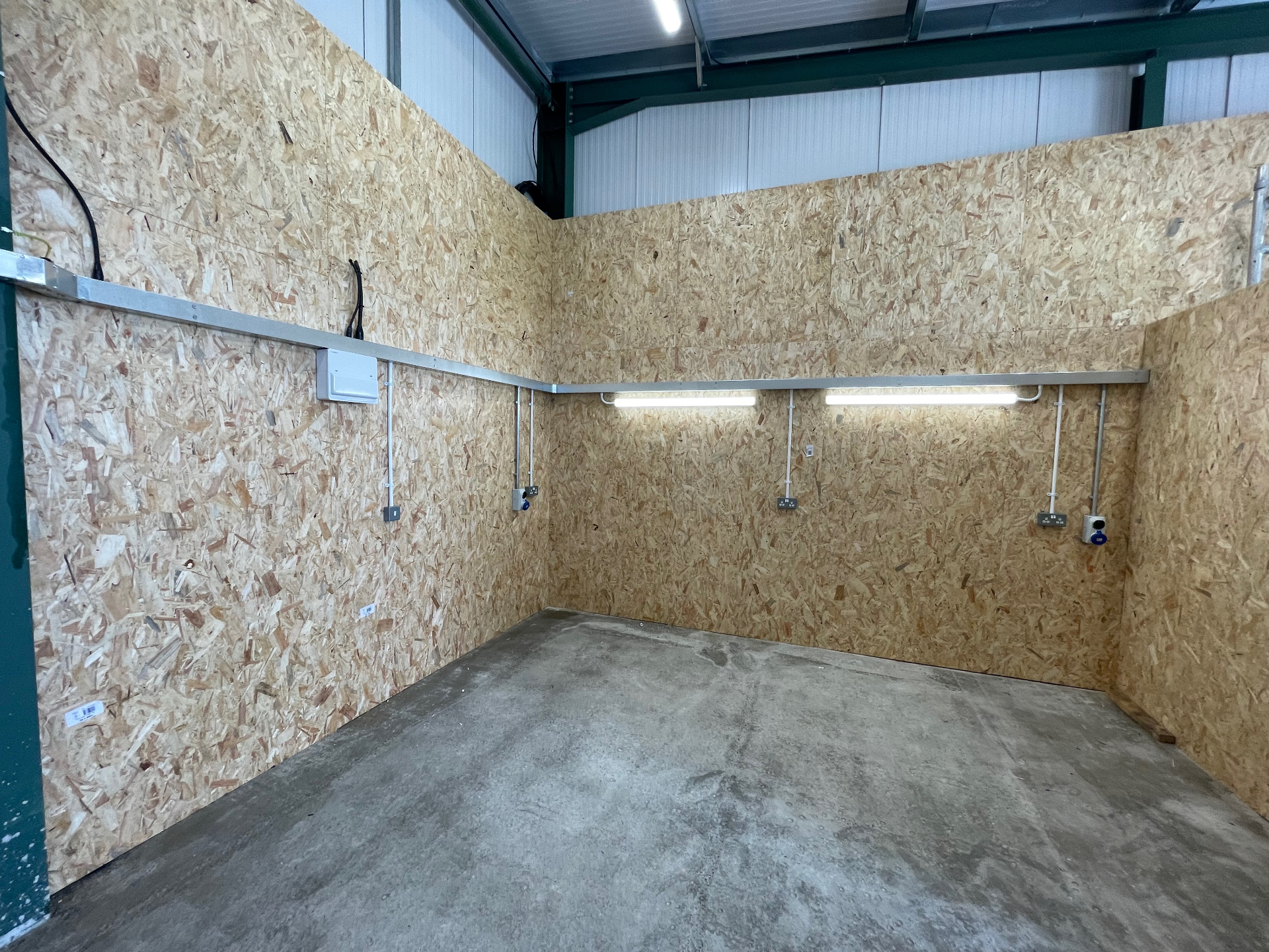 Workshop Wall Power Layout