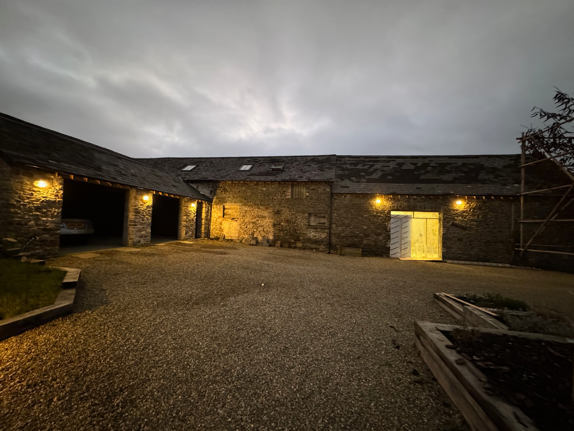 House & Barn External Lighting